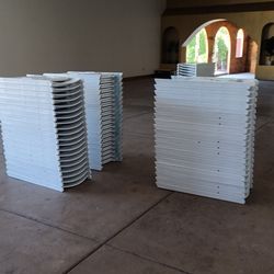 White resin chairs 📅