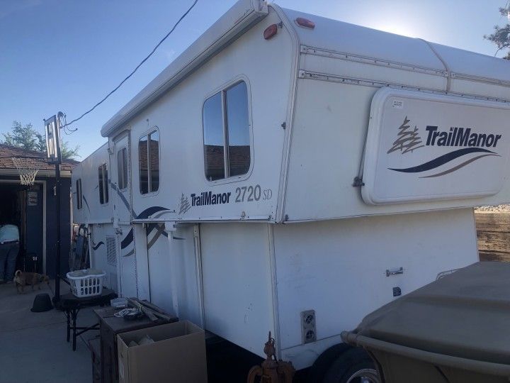 2004 Trailmanor 2720 SD