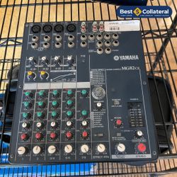 Yamaha mixing console MG82 CX