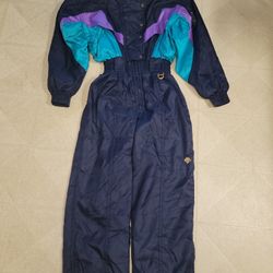 woman's complete snow suit size 10