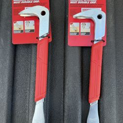 Milwaukee 10” Nail Puller $15 c/u o 2 por $25
