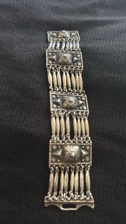 Bracelet