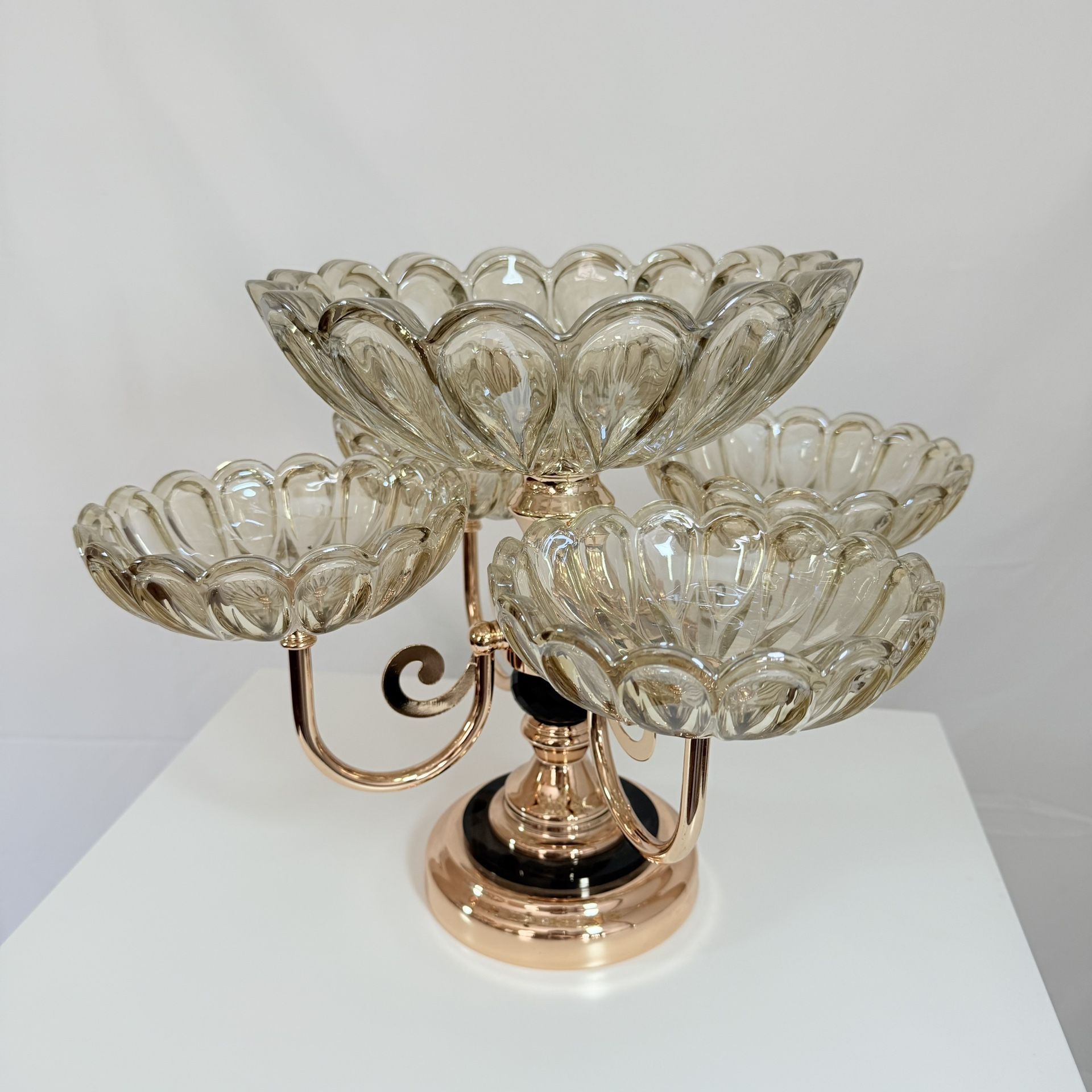 Luxury Rotating Glass Fruit Bowl with Rose Gold Base – Multi Tier Decorative Serving Stand