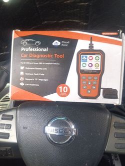 PROFESSIONAL OBD II SCANNER YM319