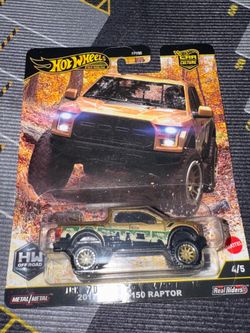 Hot Wheels 2017 Ford F-150 Raptor Off Road Premium Car Culture HW