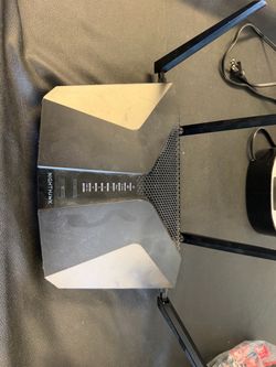 Nighthawk AX5 high speed wireless router