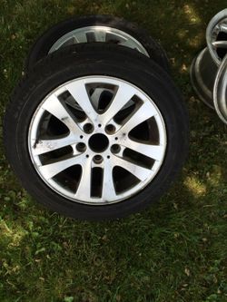 E90 wheels off 2006 325xi 16 inch!