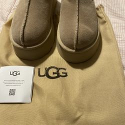 Women’s UGGs. 