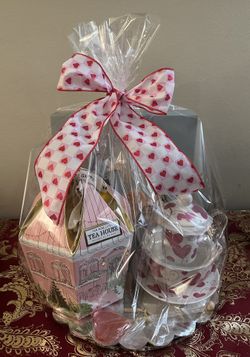 Gift Set -Grace Tea-ware. Pink Hearts Glass & Fine porcelain Tea Set For One Gift Set