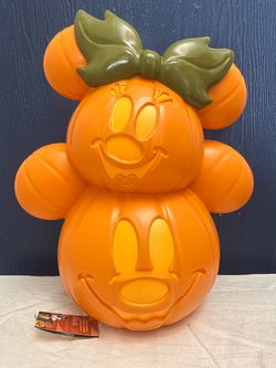NIB Disney Parks Mickey and Minnie 20” stacked Blowmold