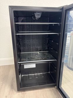 Comfree Beverage Cooler Mini Refrigerator