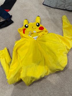Pikachu onesie costume, children size 5-6