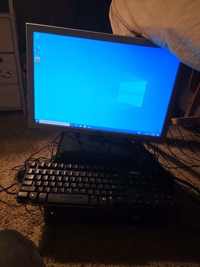 Dell Desktop Computer