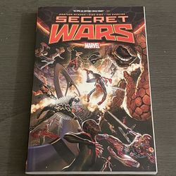 Secret Wars by Jonathan Hickman Trade Paperback 
