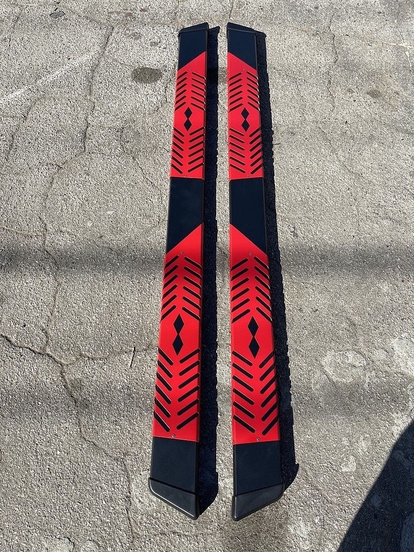 2009 to 2022 Dodge Ram Quad or Extended Cab Running boards Estribos nerf bar Classic Body