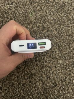 10000 MAH portable Magnet Charger