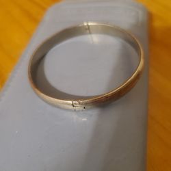 Nice 925 Silver Bracelet Silver Color Not Gold 