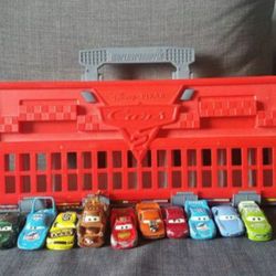 Disney Cars Launcher and Die Cast Cars