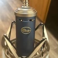 Blue Bluebird SL Large-Diaphragm Condenser Studio Microphone & Shock mount