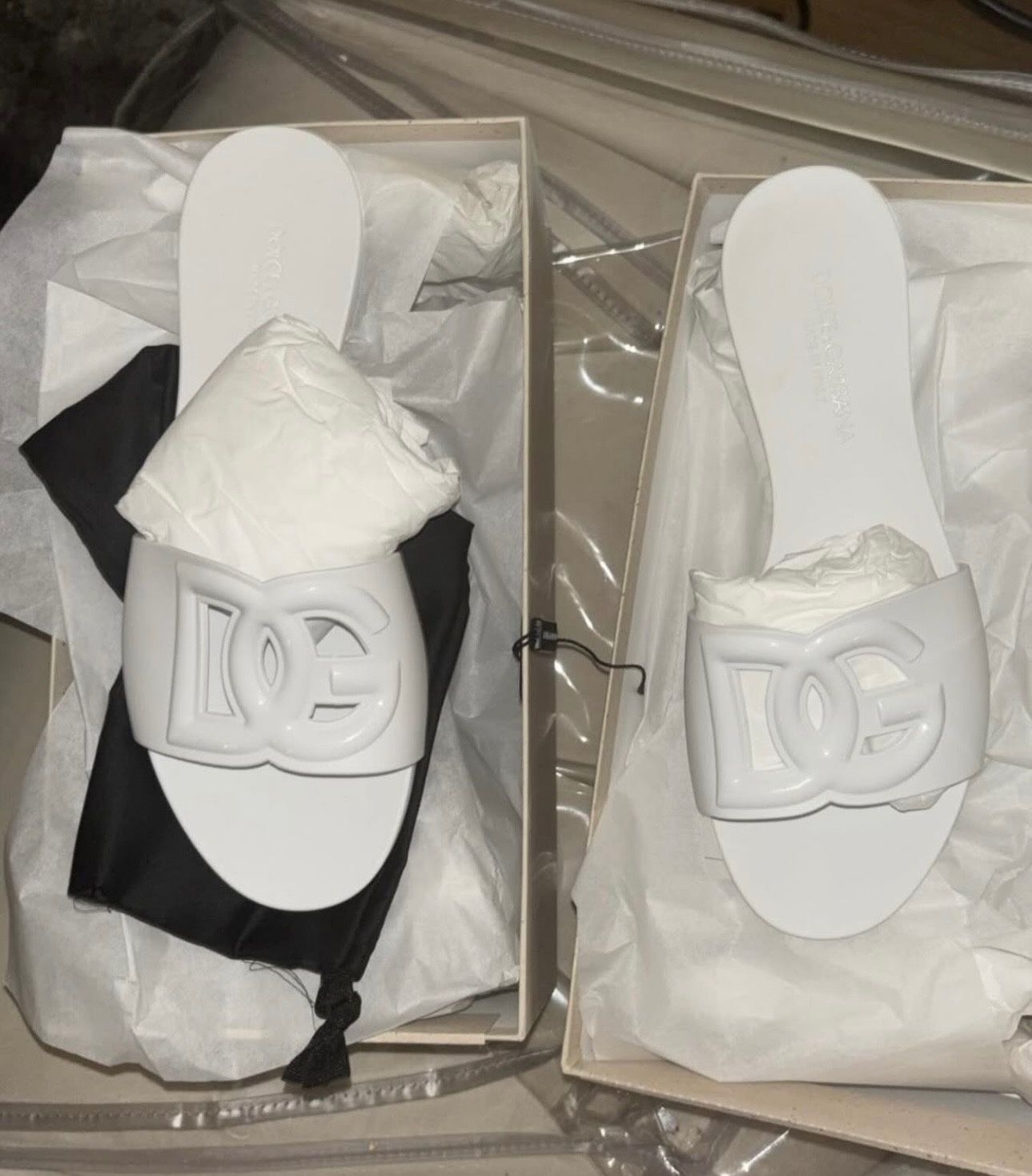 Dolce & Gabbana slides