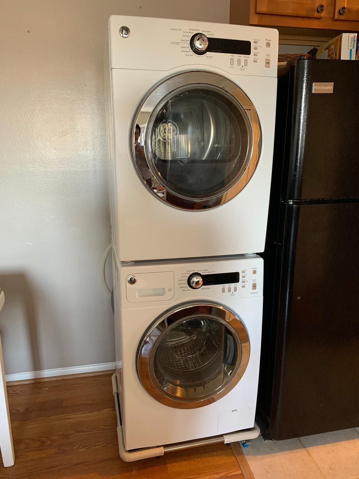 GE Stackable Washer & Dryer