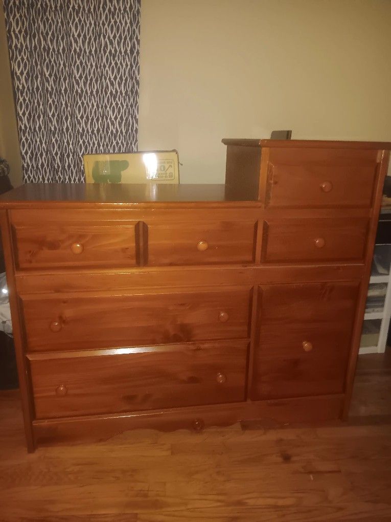 Baby Dream Dresser