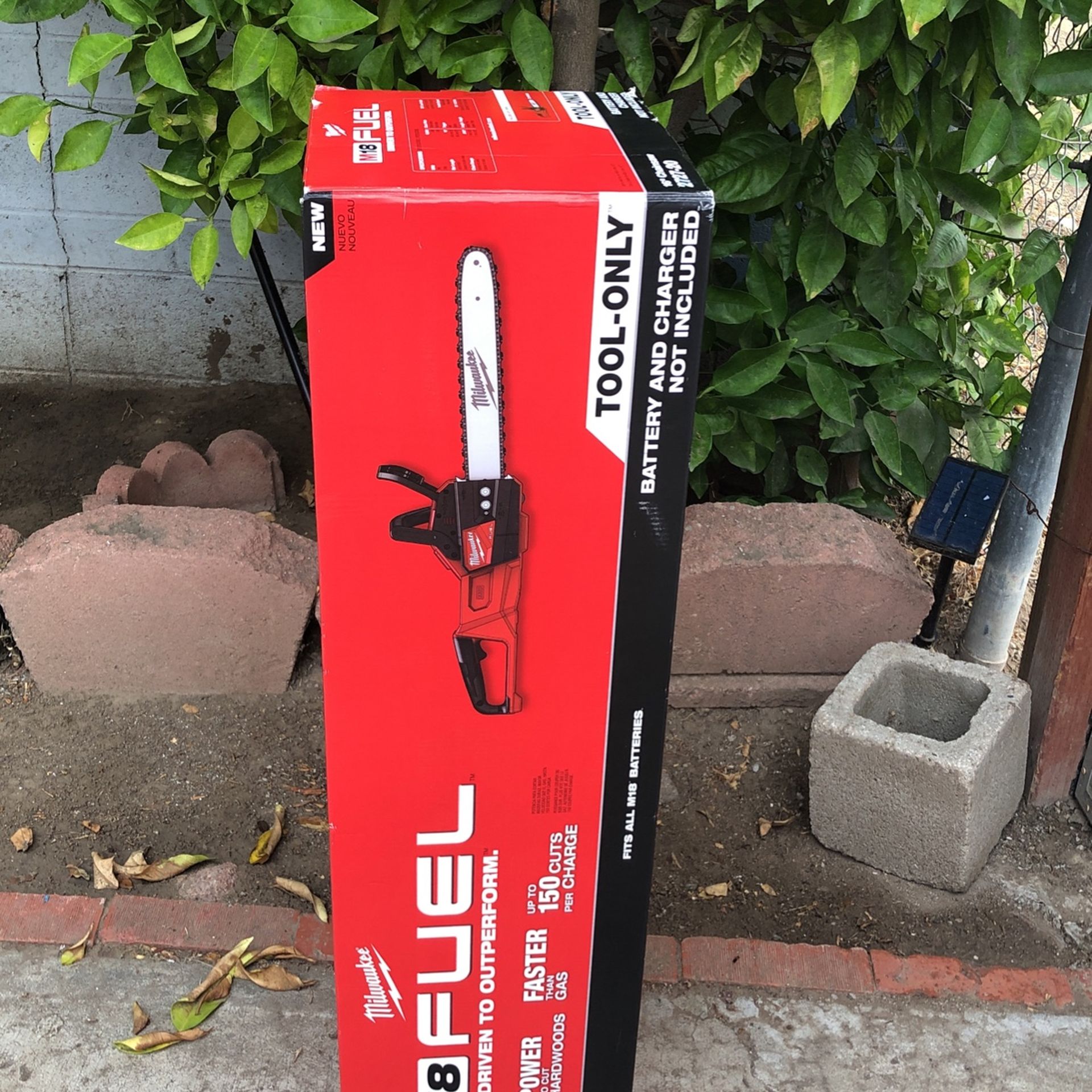 Milwaukee Fuel M 18 Chainsaw 16 (TOOL ONLY ) (NEW ) 