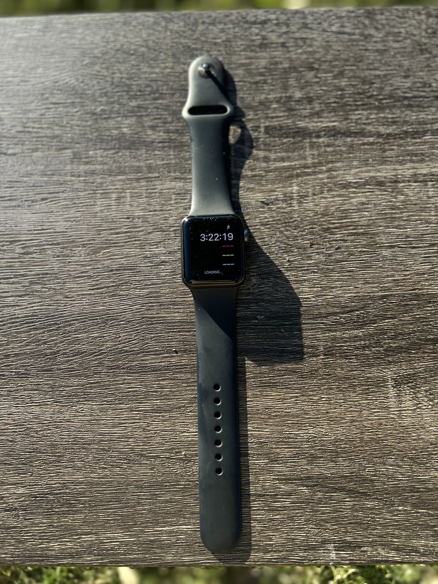 Apple Watch Series 3 – GPS – 38mm – Works Great