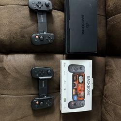 Backbone Gaming Controller (lighting Plug)