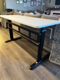 Sit / Stand Office Adjustable Desk