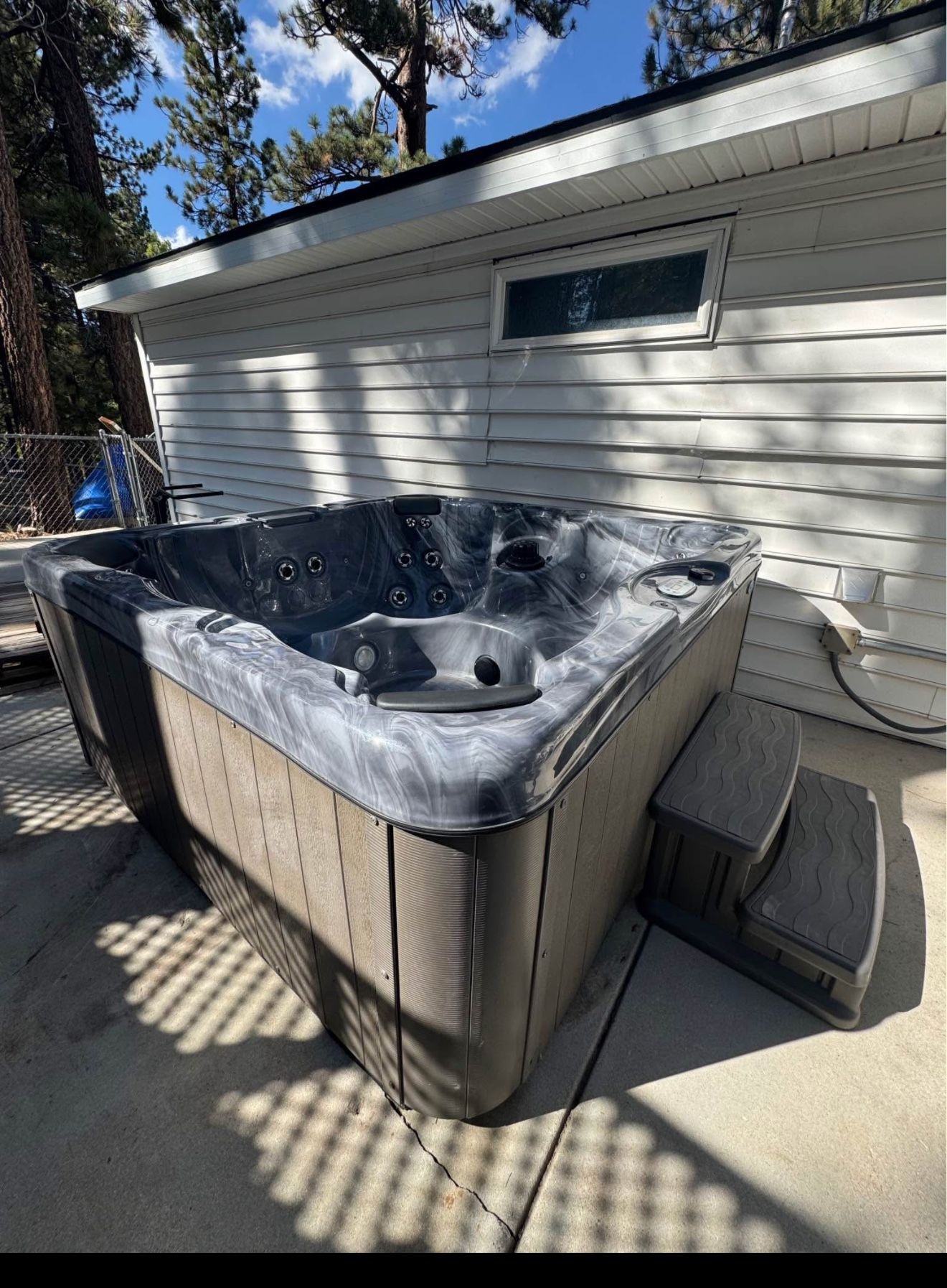 Jacuzzi