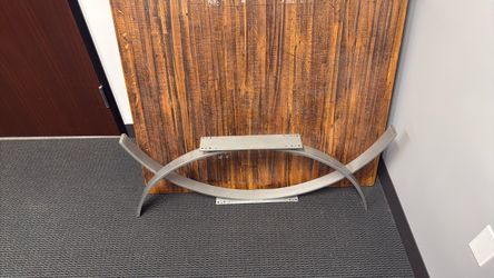 Metal table base legs