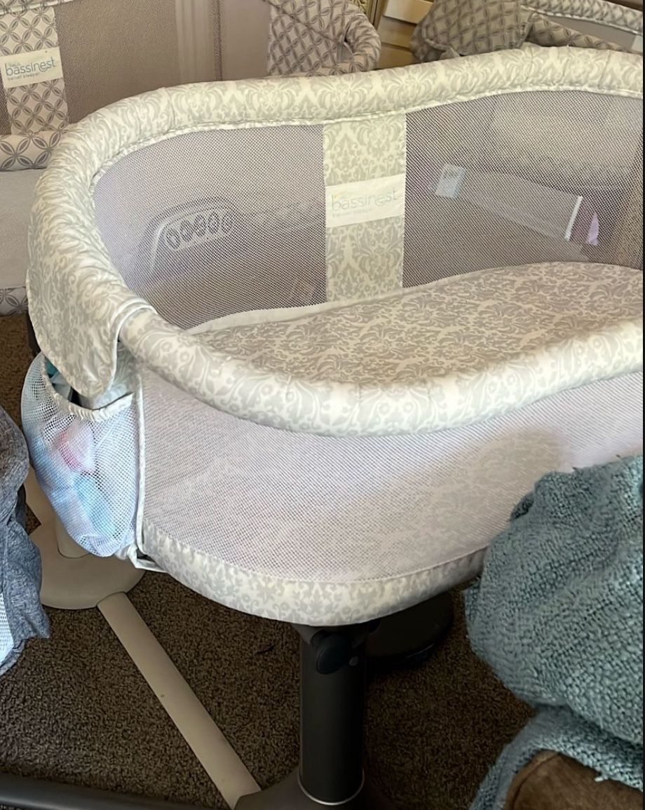 Bassinet Halo