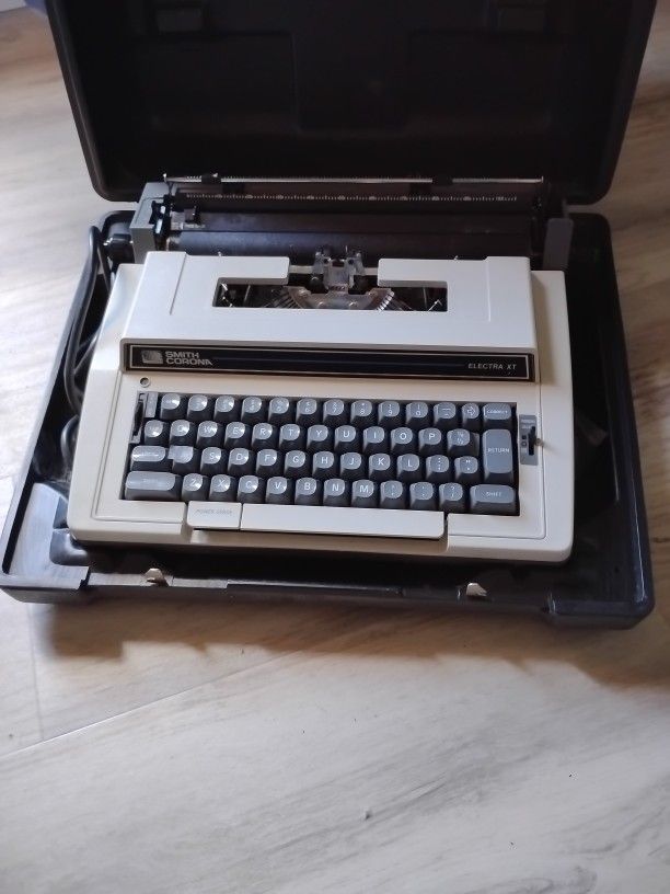 Type Writer