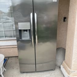 Frigidaire refrigerator