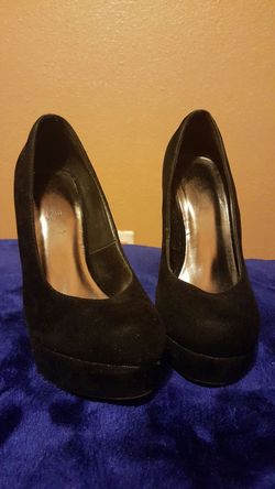 Black Suede Heels Size 7