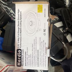 Bluetooth House Speaker 