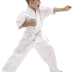 Like New Unisex Karate Gi Uniform For 2 Age Group Kids