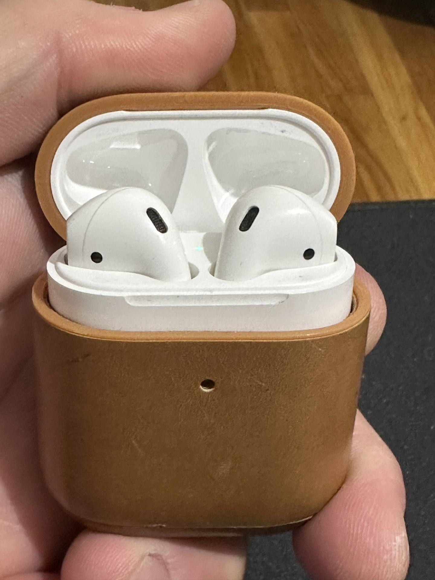 1st Gen Apple AirPods