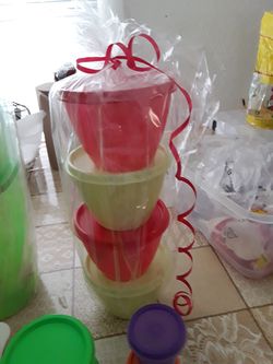 Set de 4 tuperware new