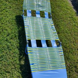 Retro Folding Lawn Chair