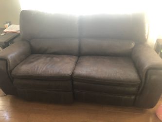 Recliner Sofa set - 5seater (3 + 2)