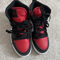Boys Red And Black And White Jordans Size 13 1/2