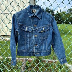 Lee Blue and Navy Jacket. 156(12)