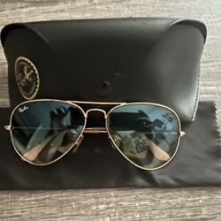 Ray-Ban Aviator 