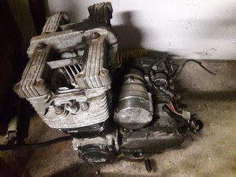 1981 Yamaha Seca 750 engine.