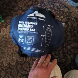 Ozark Trail 30° Cold Weather Sleeping bag