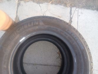 2 Tires Michelin  Lattitude