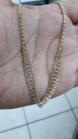 14k Italian gold necklace 17 inch long 17.2 grams