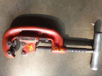 4 Way Pipe Cutter Ridged Grainger Item # 4CW52